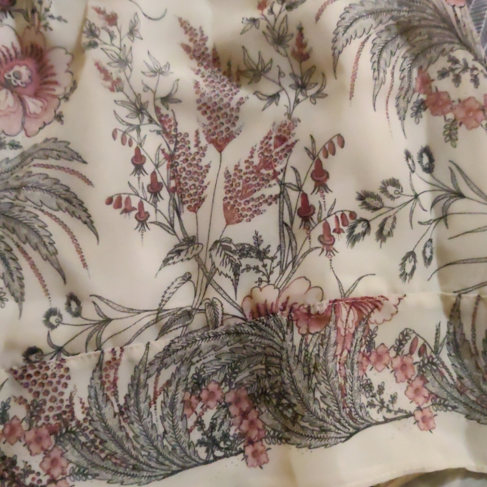 Max studio blouse - Picture 3 of 4